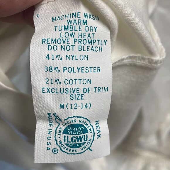 Vintage Repose Ladies Silk Like Pajama Set, Size 12-14, White and Pink, Floral - Picture 9 of 9